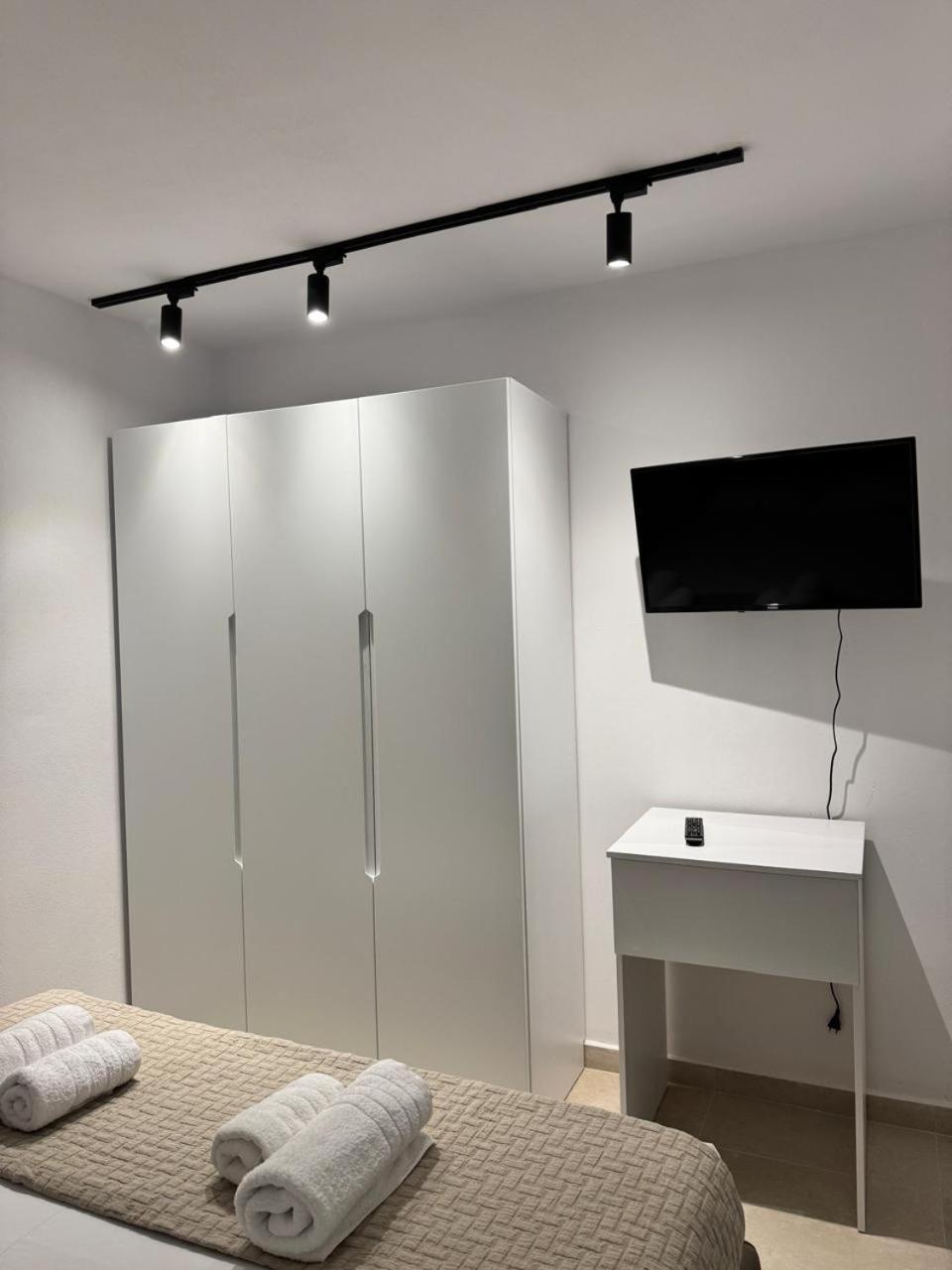 Studio Taraj Ksamil Bagian luar foto